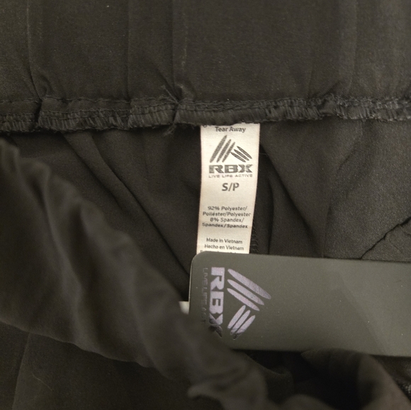 Activewear - Picture 4 of 5